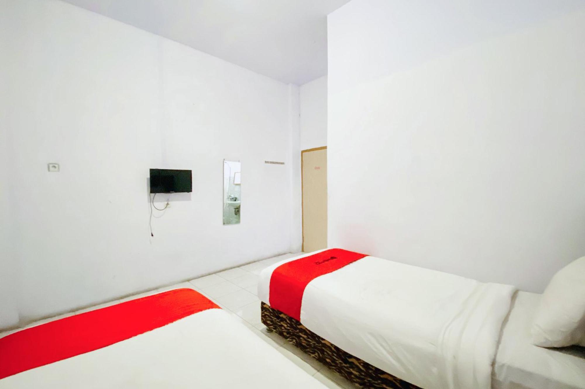 OYO 2044 Star Hill Inn Syariah Rantau Laban Bagian luar foto