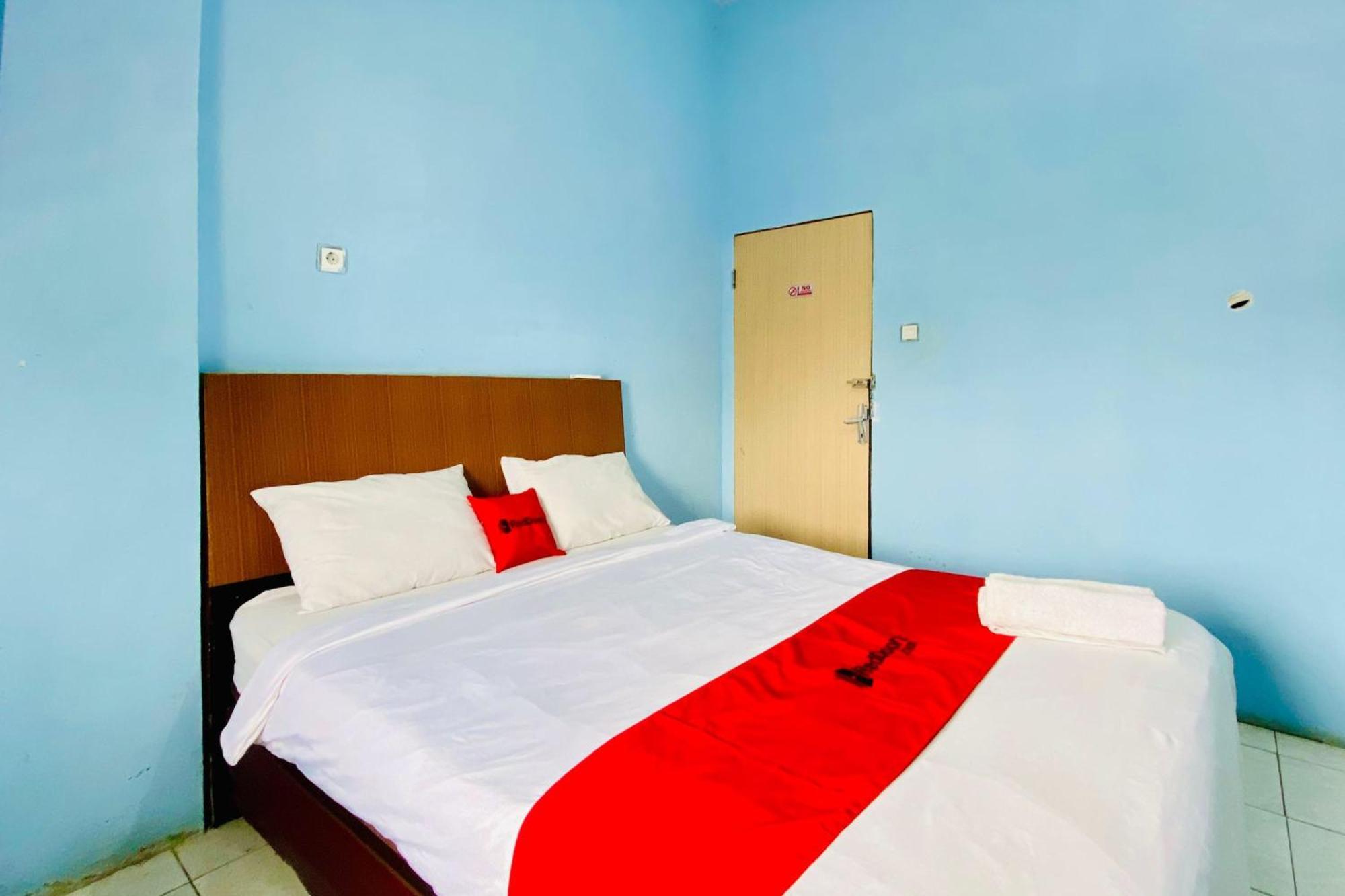 OYO 2044 Star Hill Inn Syariah Rantau Laban Bagian luar foto